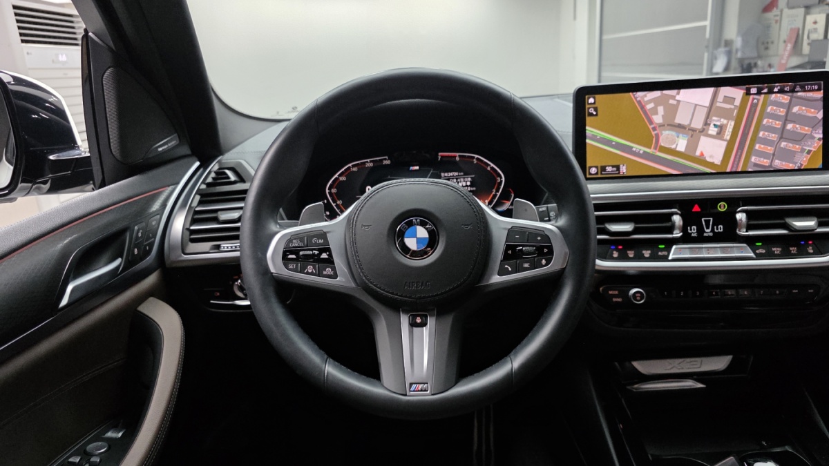 BMW X3, 2023 — фото 12 из 12