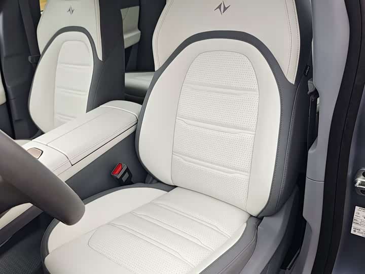 Dongfeng Yipai eπ 007, 2023 — фото 9 из 9