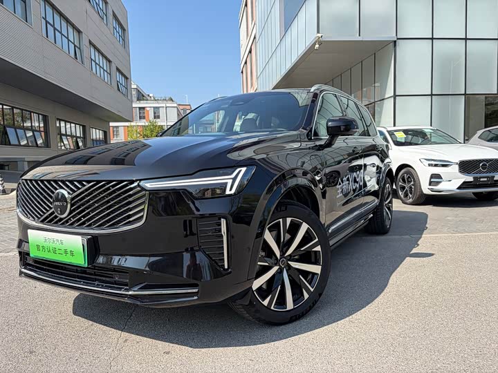 Volvo XC90 Hybrid, 2025 — купить в Тамбове под ключ