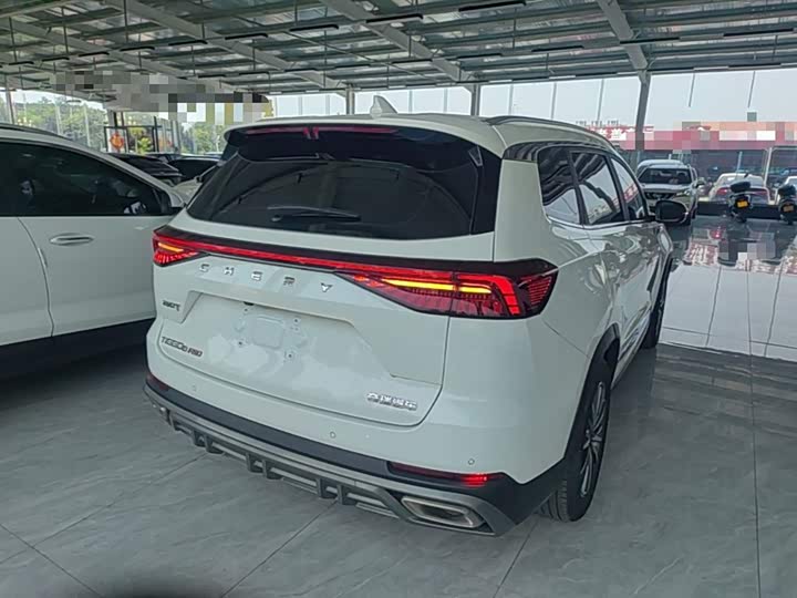 Chery Tiggo 8 Pro, 2023 — фото 7 из 9