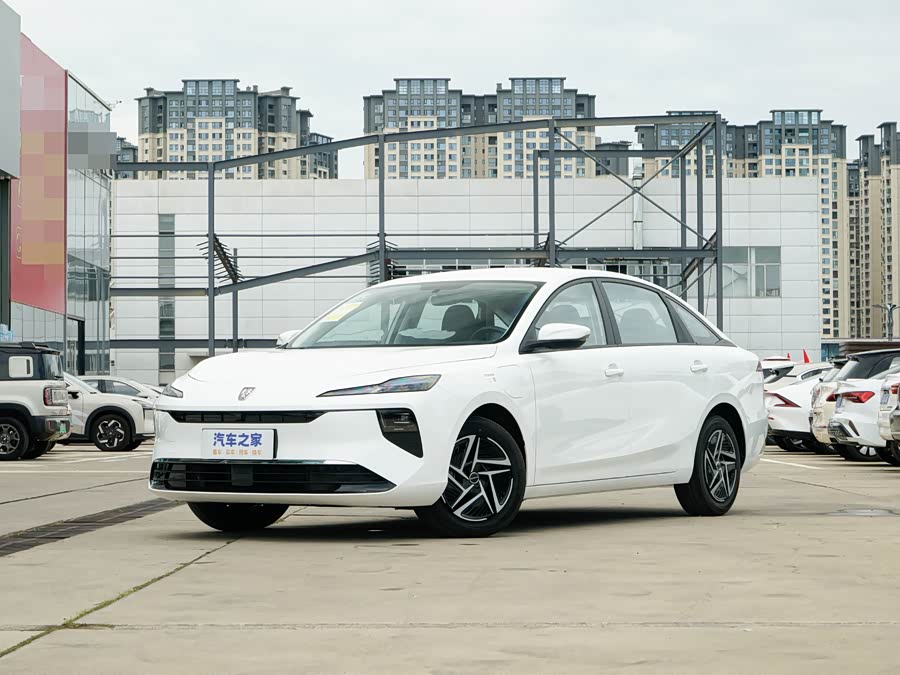 Roewe E6, 2026 — купить в Самаре под ключ