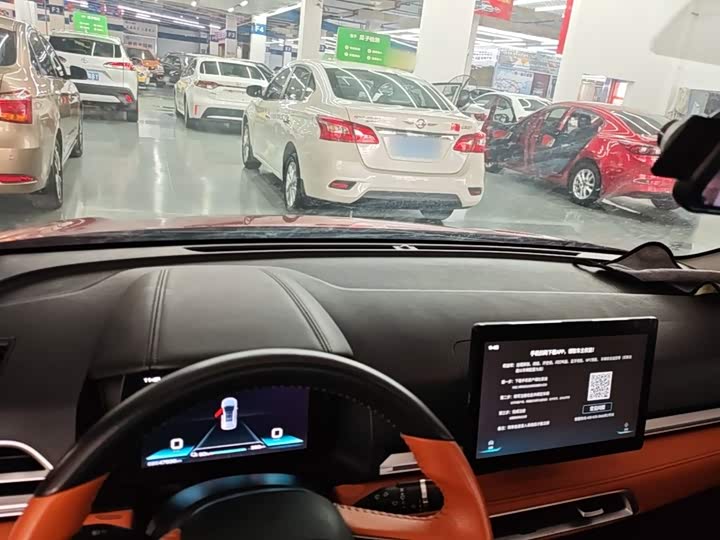 BYD E2, 2021 — фото 6 из 9