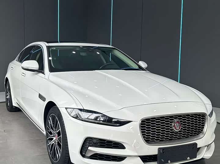 Jaguar XE L, 2021 — фото 3 из 9