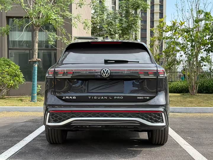 Volkswagen Tiguan L Pro, 2025 — фото 8 из 9