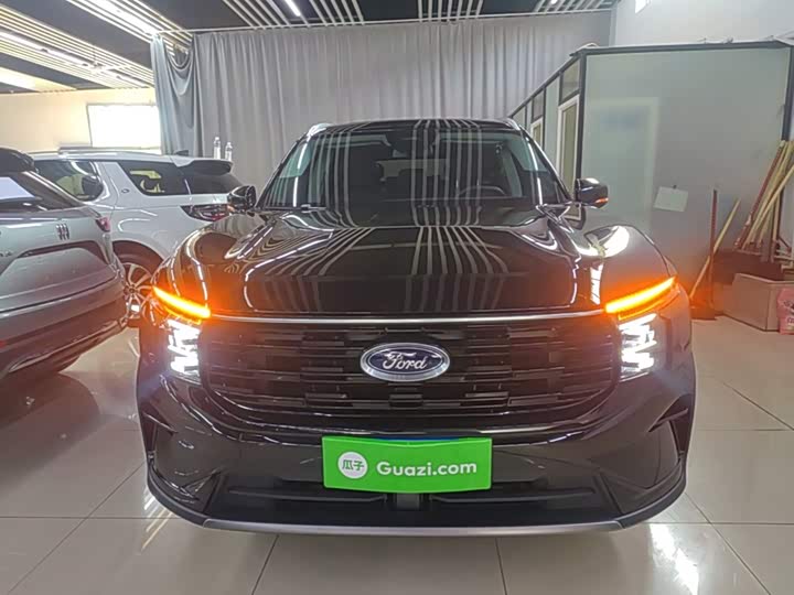 Ford Edge, 2023 — фото 3 из 9
