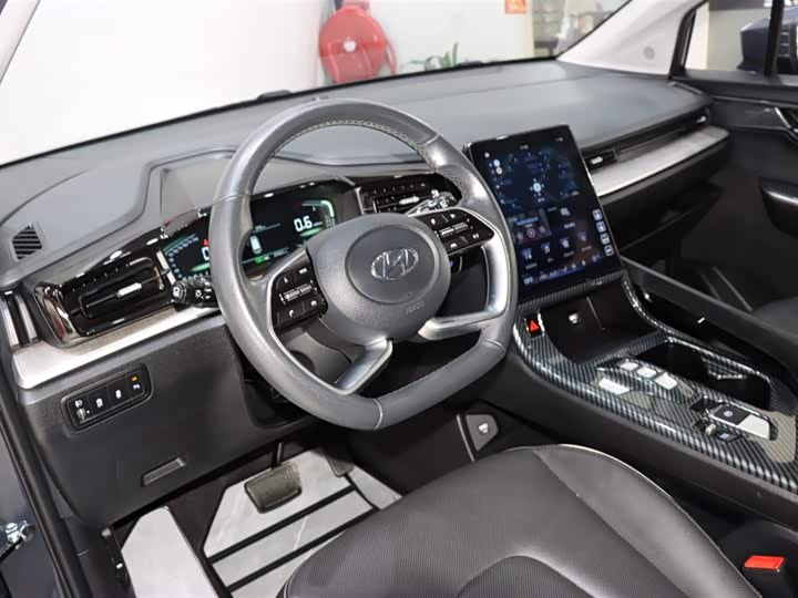 Hyundai Custo, 2024 — фото 9 из 9