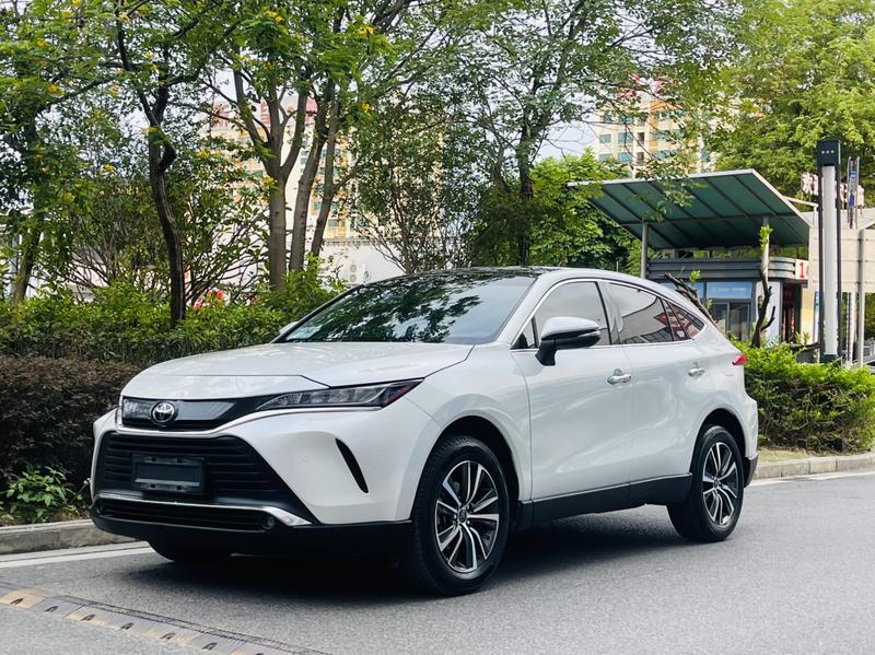 Toyota Harrier, 2021 — купить в Перми под ключ