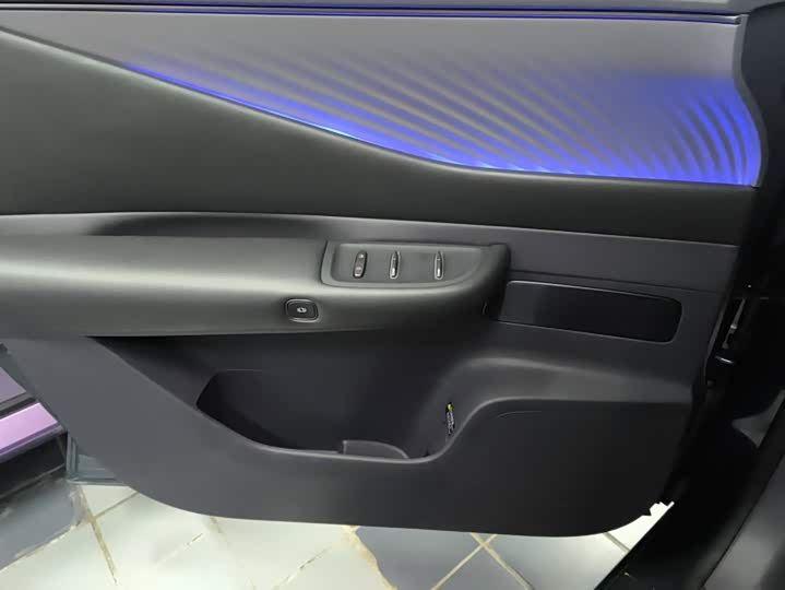 Nissan NX8, 2025 — фото 7 из 9