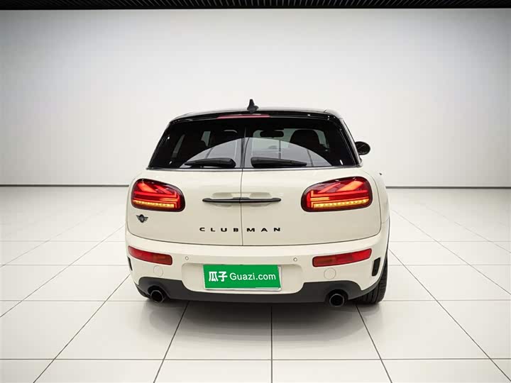 Mini Clubman, 2022 — фото 6 из 9