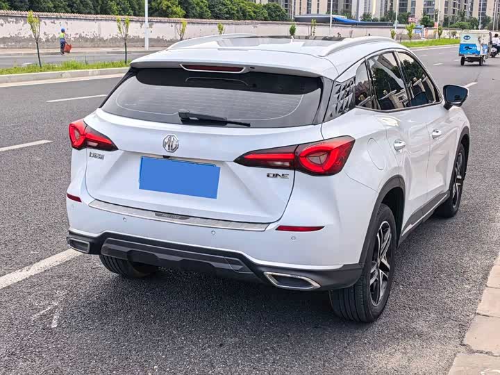 MG Motor One, 2022 — фото 8 из 9
