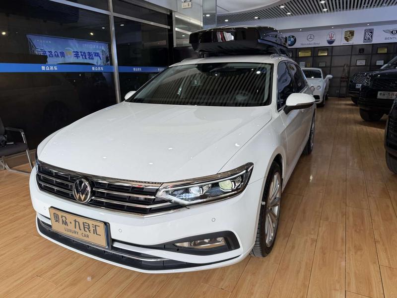 Volkswagen Passat Variant, 2022 — купить в Санкт-Петербурге под ключ