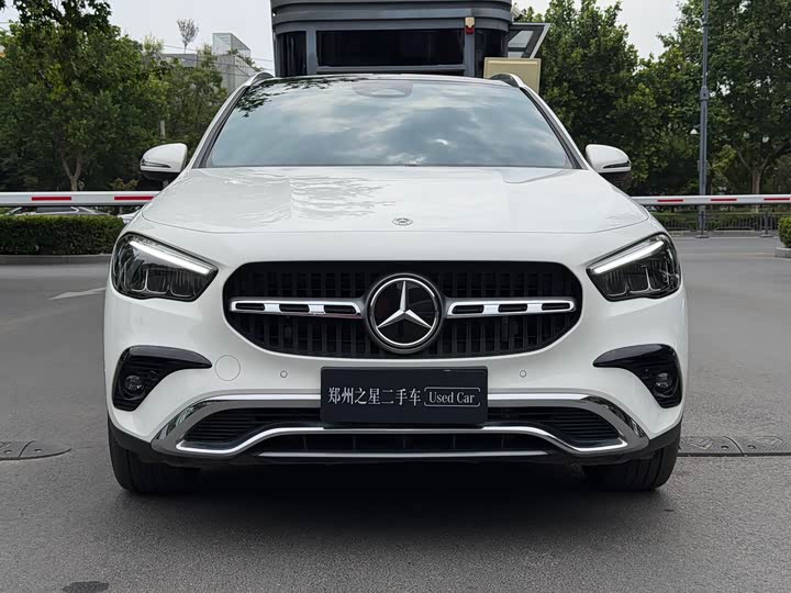 Mercedes-Benz GLA-Class, 2024 — фото 3 из 9