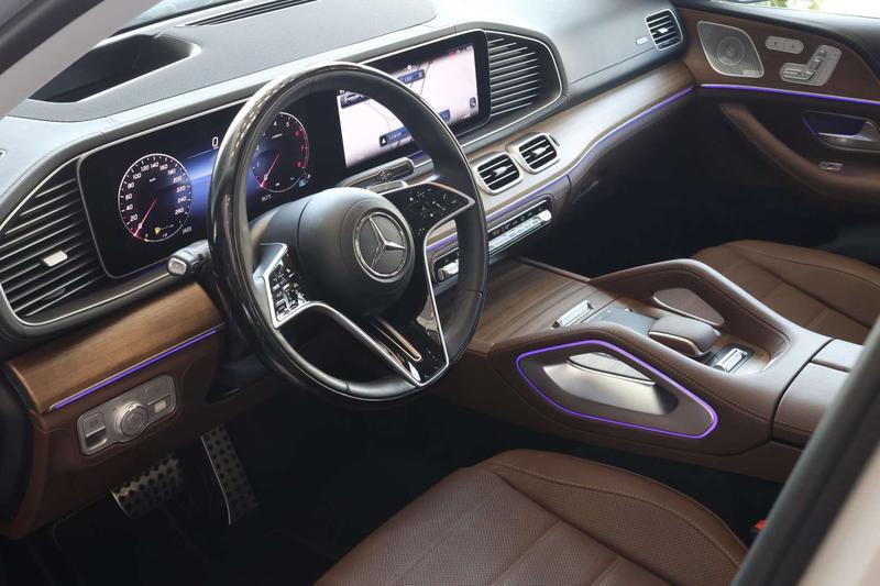 Mercedes-Benz GLS-Class, 2026 — фото 9 из 12