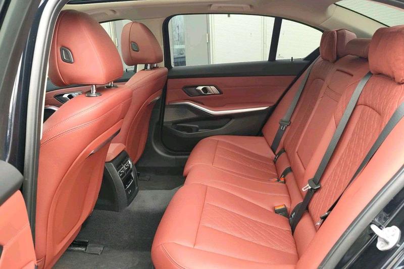 BMW i3, 2025 — фото 11 из 12