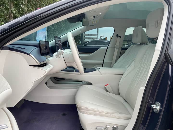Buick Electra L7, 2025 — фото 8 из 9
