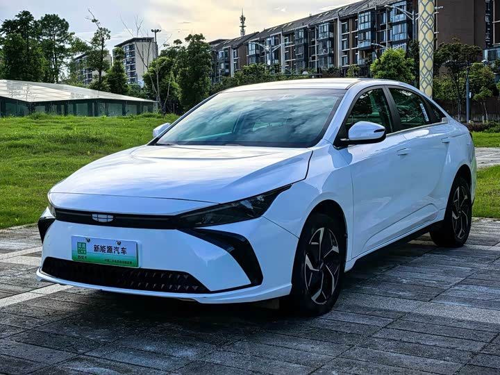 Geely Geometry G6, 2023 — купить в Ульяновске под ключ