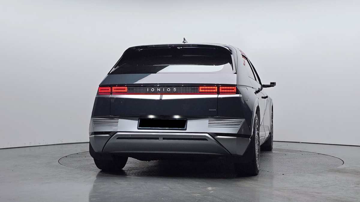 Hyundai Ioniq 5, 2021 — фото 4 из 12