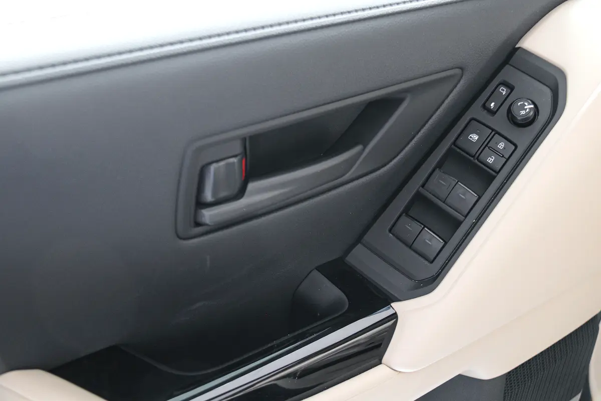 Toyota Land Cruiser, 2026 — фото 4 из 10