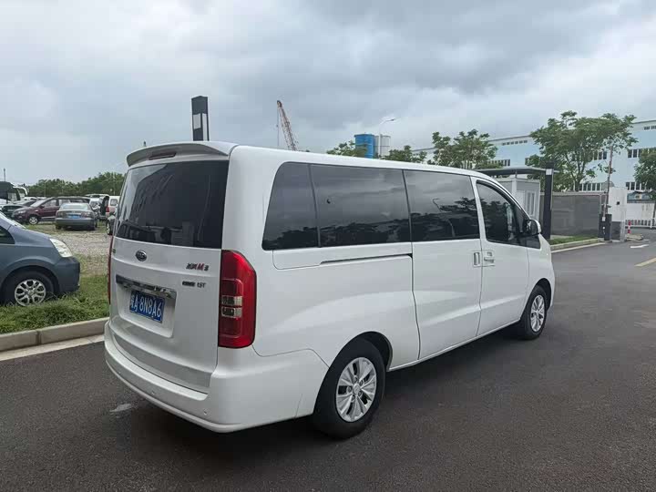 JAC Refine M3, 2022 — фото 7 из 9