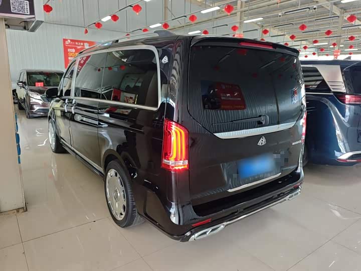 Mercedes-Benz V-Class, 2022 — фото 5 из 9