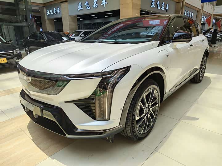Cadillac Optiq, 2024 — купить в Курске под ключ