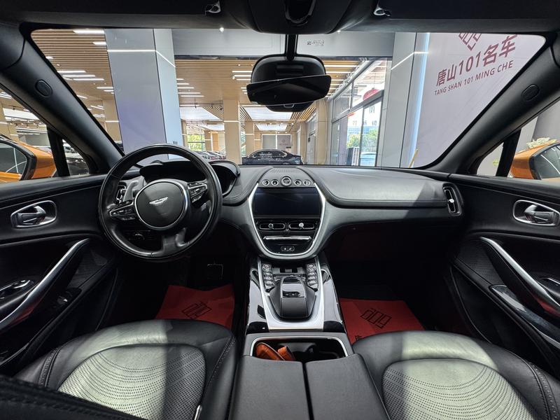 Aston Martin DBX, 2021 — фото 9 из 12