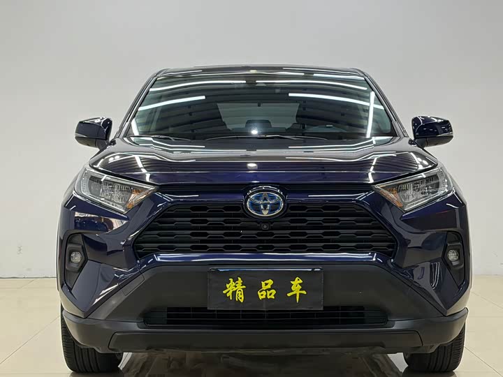 Toyota RAV4, 2023 — фото 2 из 9