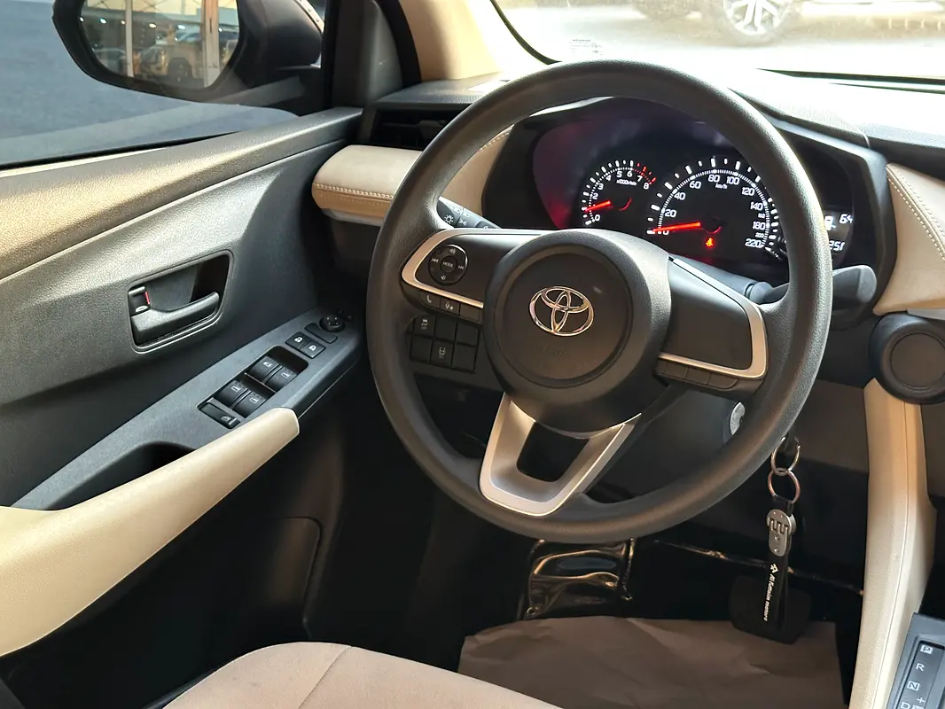 Toyota Yaris, 2026 — фото 8 из 10