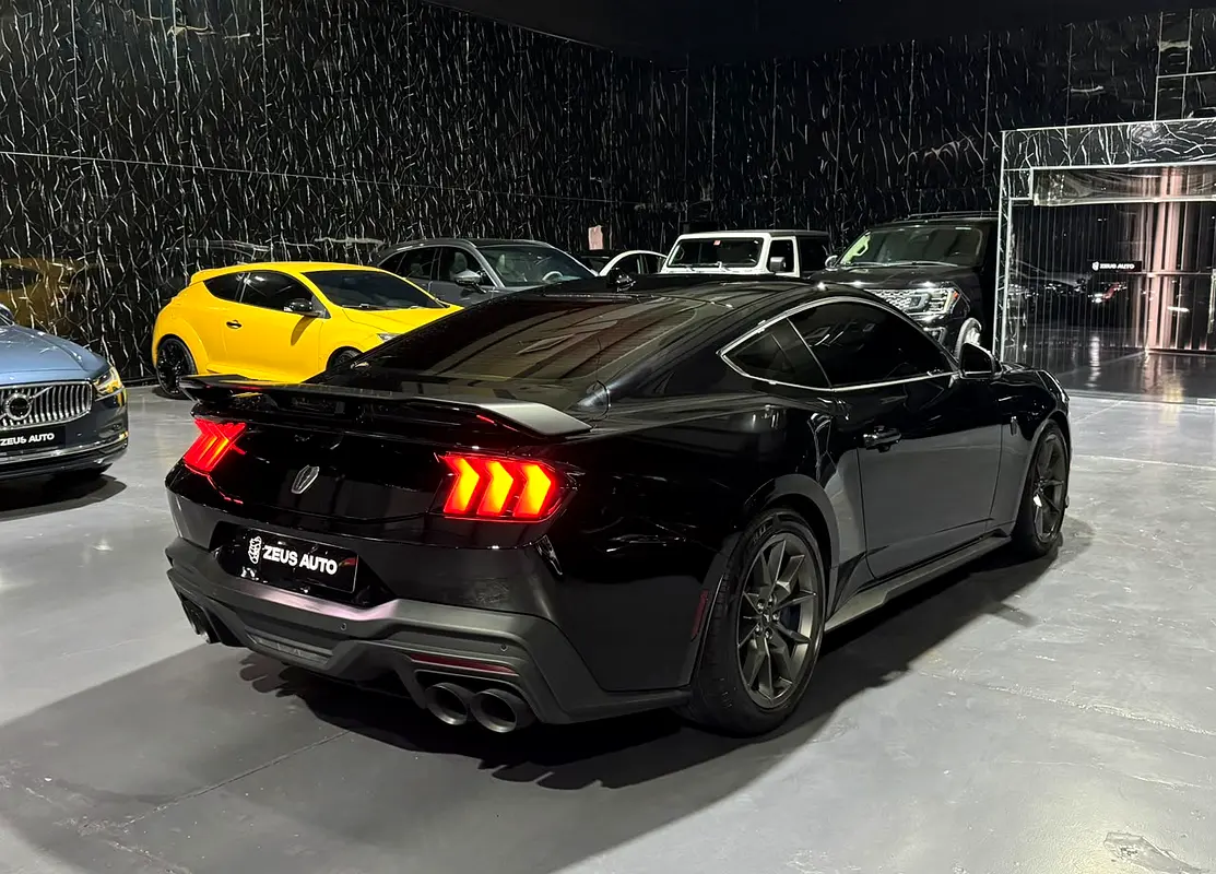 Ford Mustang, 2024 — фото 4 из 10