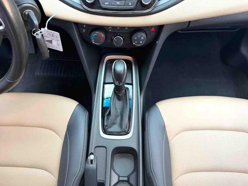 Chevrolet Monza, 2021 — фото 10 из 12