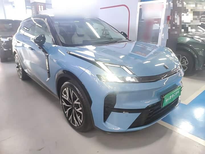 Lynk & Co 08 EM-P Hybrid, 2025 — фото 4 из 9