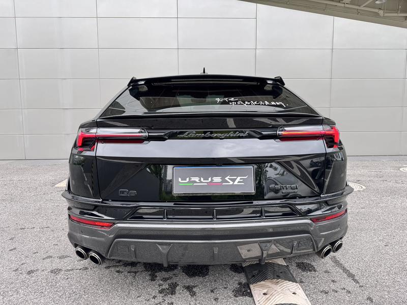 Lamborghini Urus, 2023 — фото 6 из 12