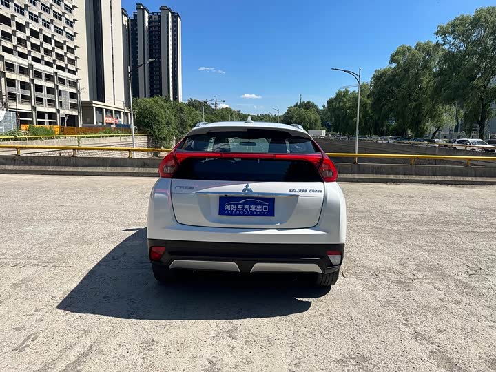 Mitsubishi Eclipse Cross, 2022 — фото 7 из 9