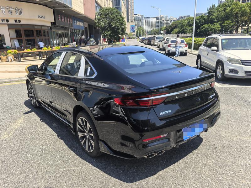 Geely Preface, 2025 — фото 4 из 11