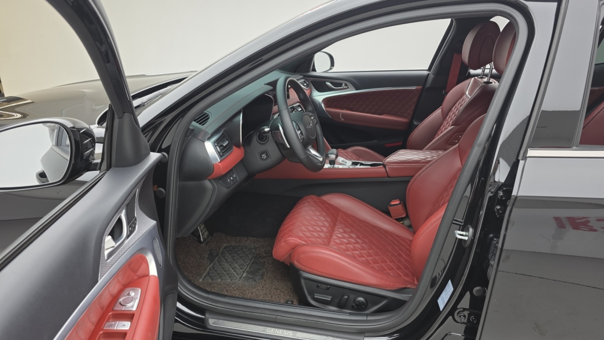 Genesis G70, 2023 — фото 9 из 12