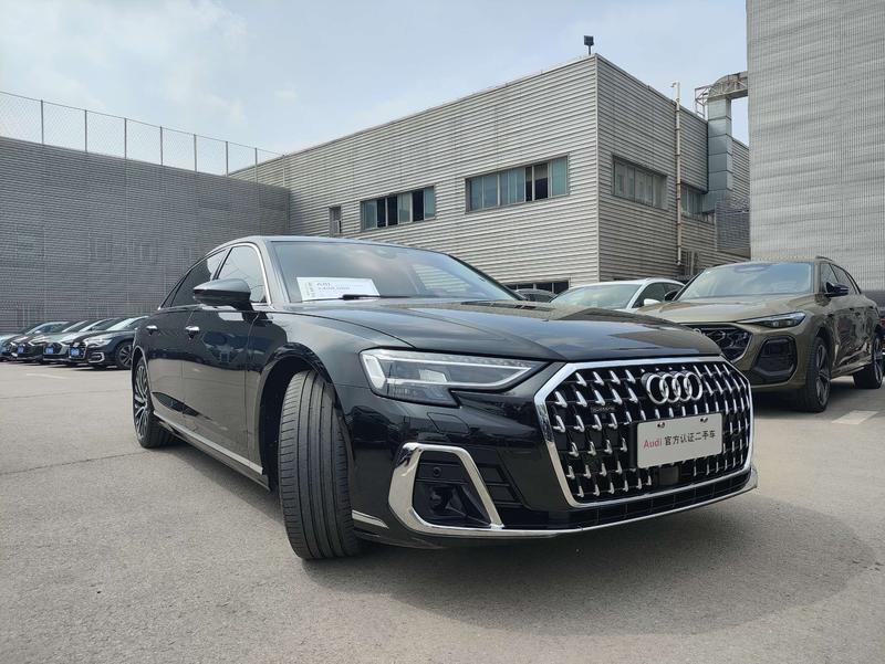 Audi A8, 2024 — фото 3 из 12