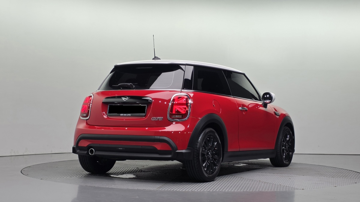 Mini Cooper, 2023 — фото 2 из 12