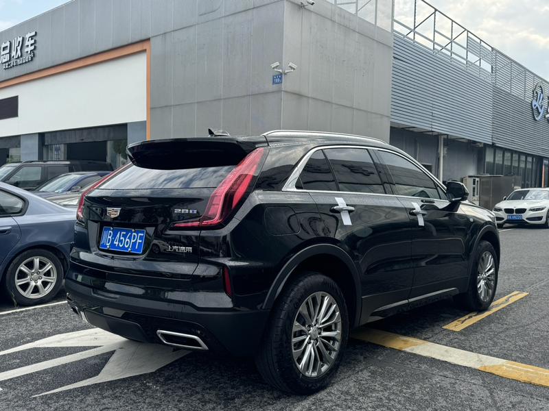 Cadillac XT4, 2023 — фото 6 из 10