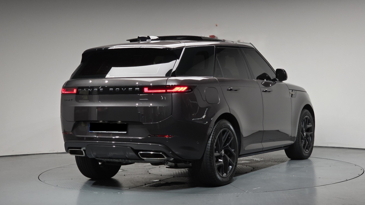 Land Rover Range Rover Sport, 2025 — фото 2 из 12