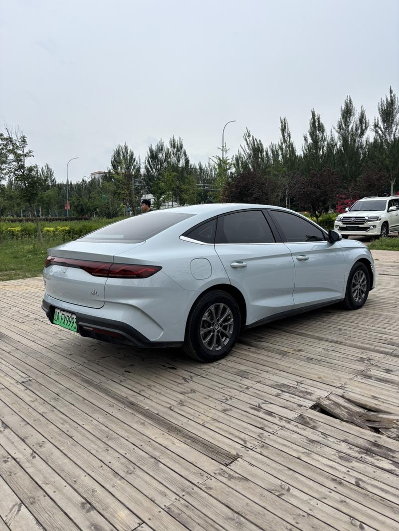 BYD Qin L, 2024 — фото 5 из 10