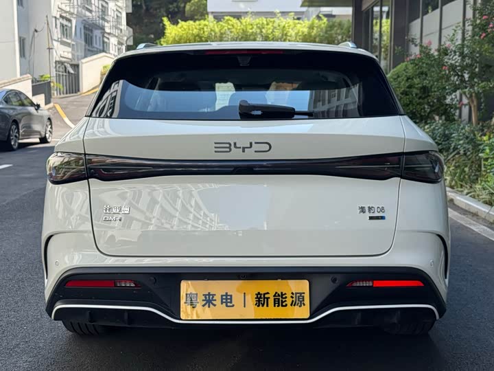 BYD Seal 06 Hybrid/EV, 2025 — фото 6 из 9