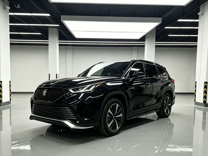Toyota Crown Kluger, 2022 — купить в Санкт-Петербурге под ключ