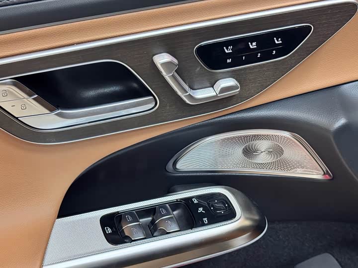 Mercedes-Benz E-Class, 2026 — фото 5 из 9