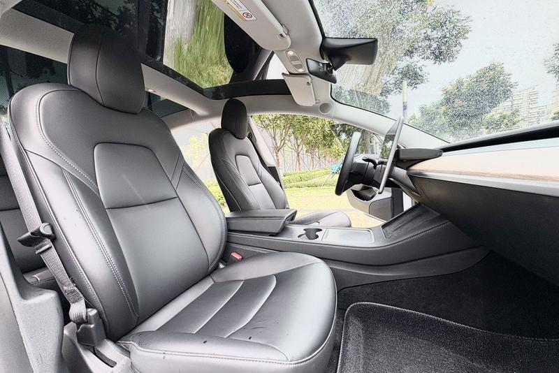 Tesla Model 3, 2022 — фото 9 из 12