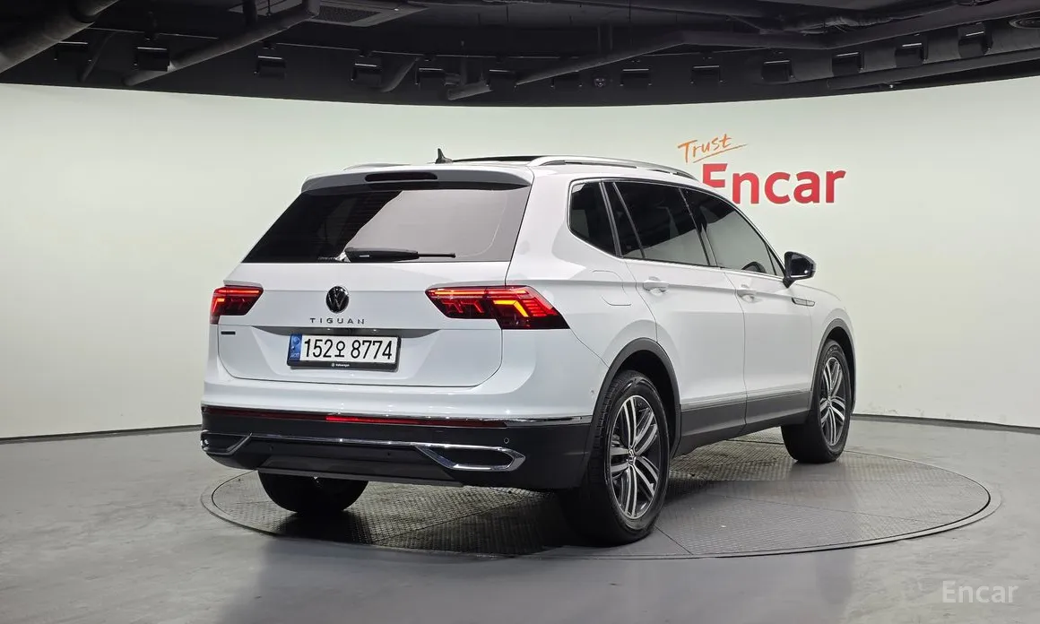 Volkswagen Tiguan, 2022 — фото 2 из 12