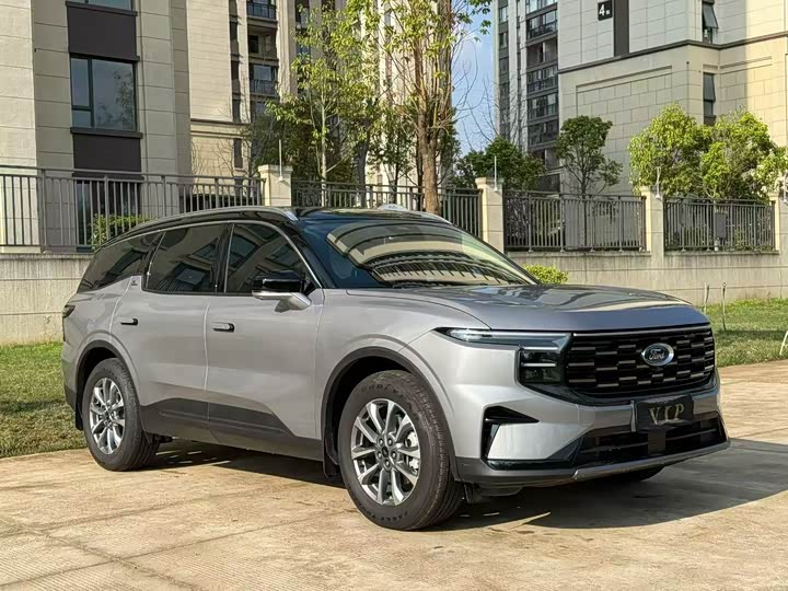 Ford Edge, 2025 — фото 3 из 9