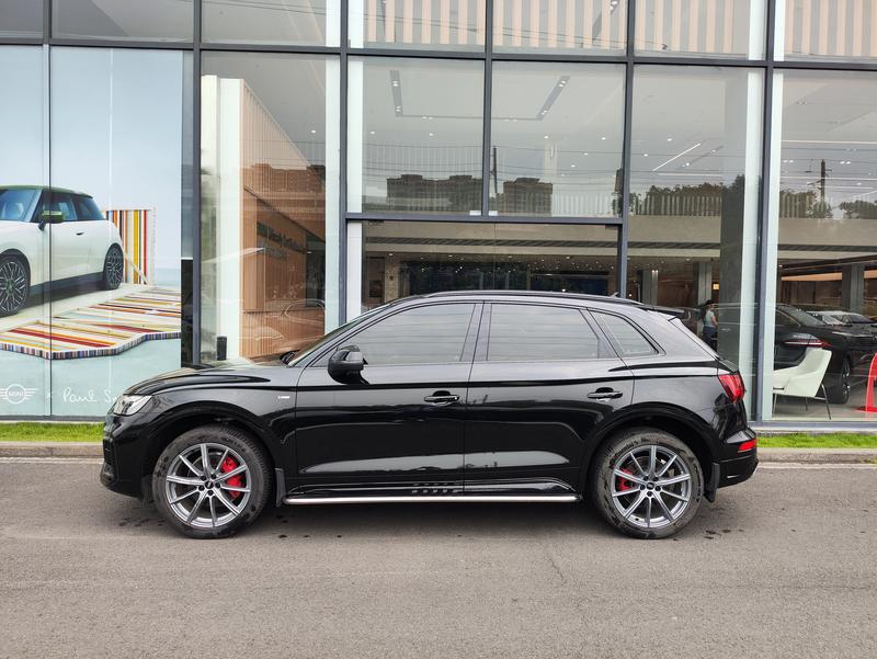Audi Q5L, 2023 — фото 3 из 9