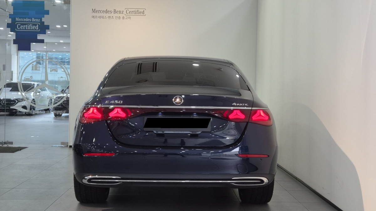 Mercedes-Benz E-Class, 2025 — фото 4 из 12
