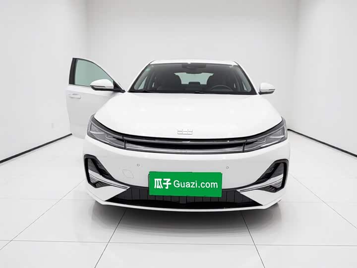 Geely Galaxy A7, 2025 — фото 2 из 9