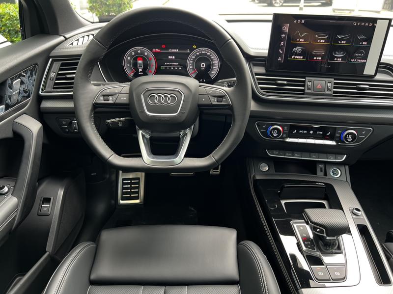 Audi Q5L, 2025 — фото 11 из 12